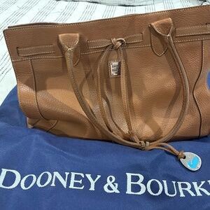 Dooney & Bourke